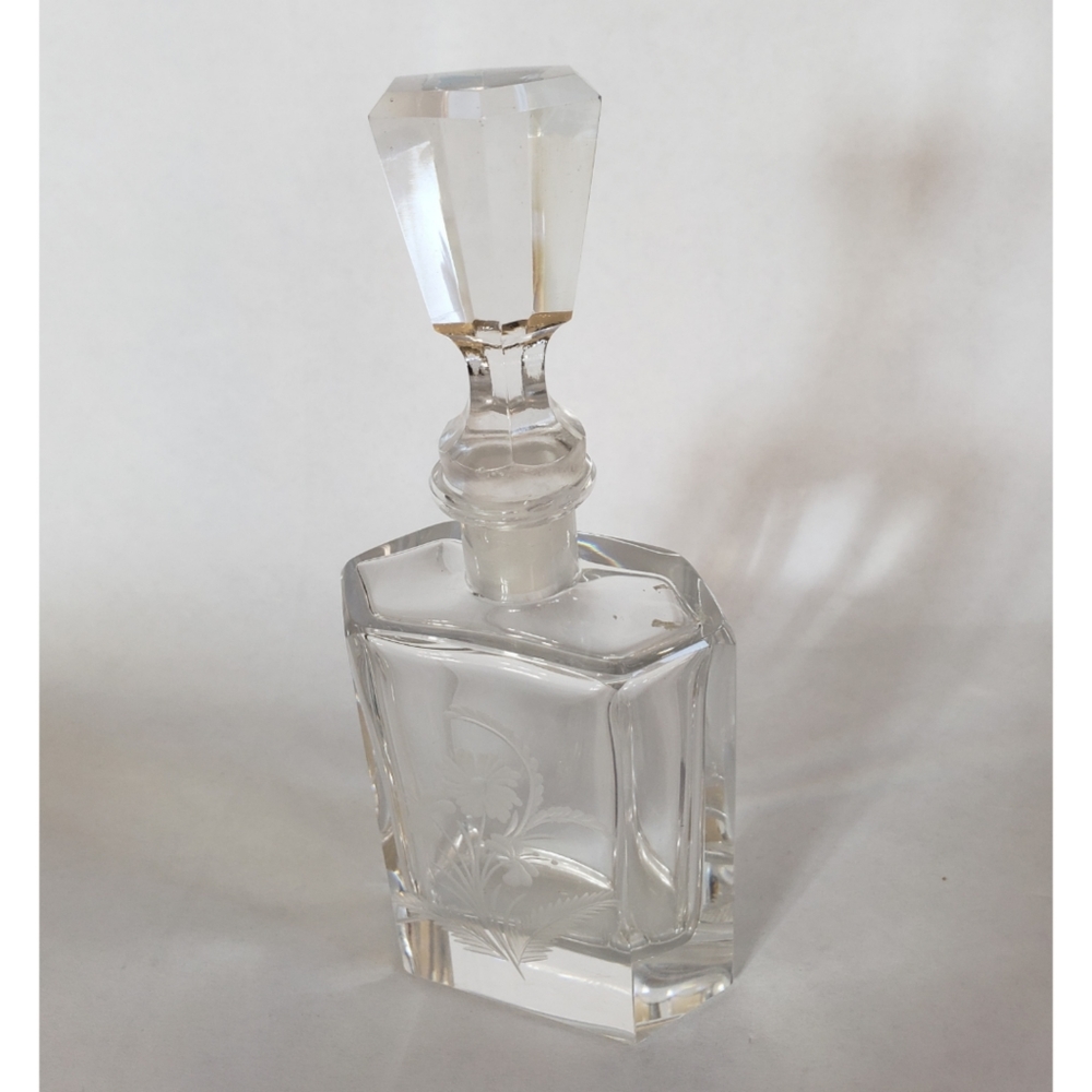 Lovely Vintage Glass Decanter with Stopper Etched Florals on Front